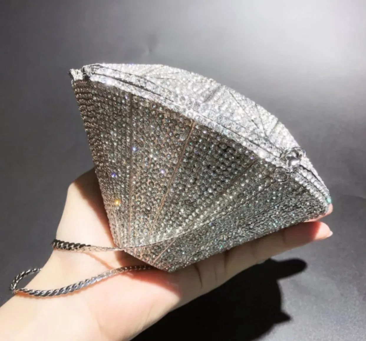 3-D diamond purse