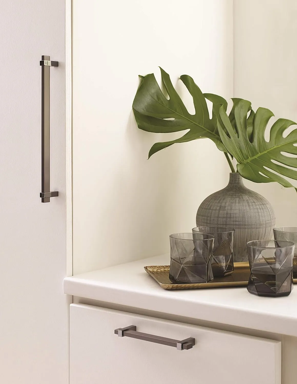 Amerock | Cabinet Pull | Black Brushed Nickel/Black Nickel | 5-1/16 inch (128 mm) Center to Center | Mulino | 1 Pack | Drawer Pull | Drawer Handle | Cabinet Hardware