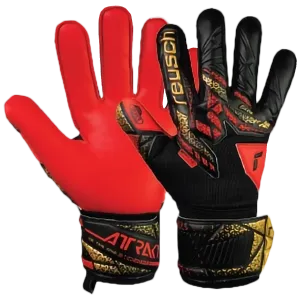 Attrakt Silver Glove