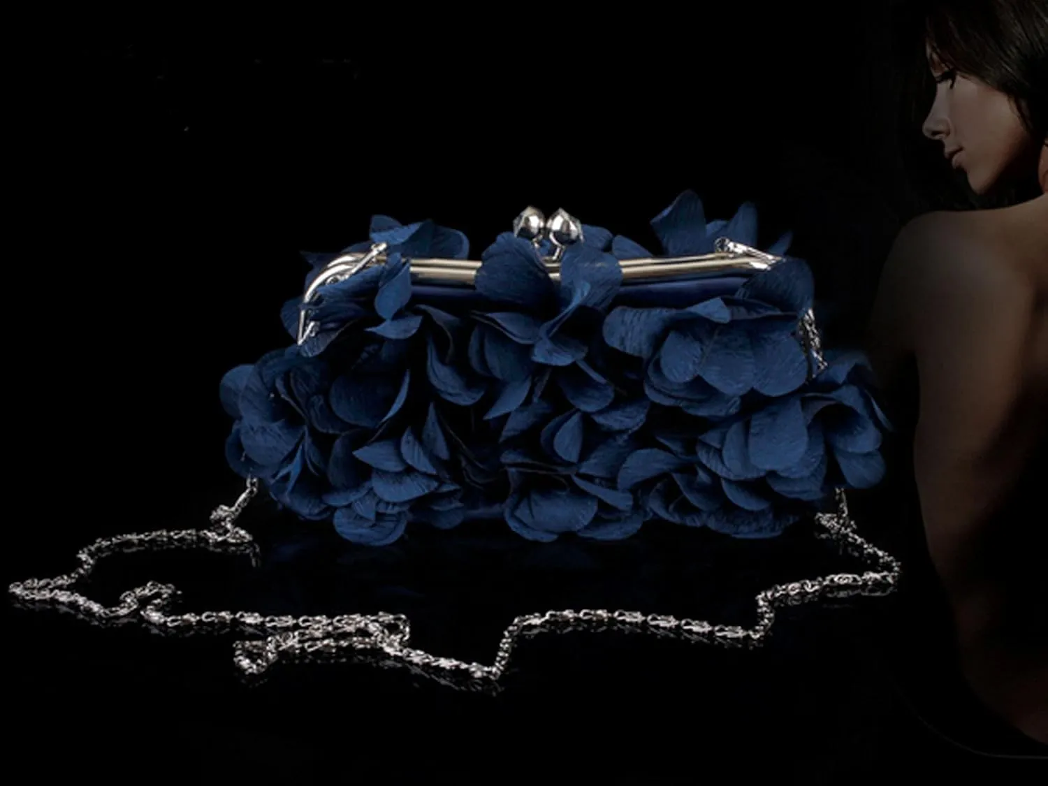 Buddy Women Rose Shaped Clutch Soft Satin Wristlet Handbag Wedding Party Purse