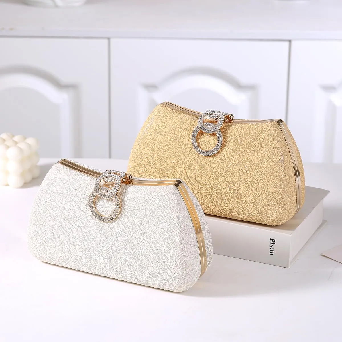 Dreubea Women's Fashion Evening Bag Rhinestone Decrated Clutch Handbag with Chain