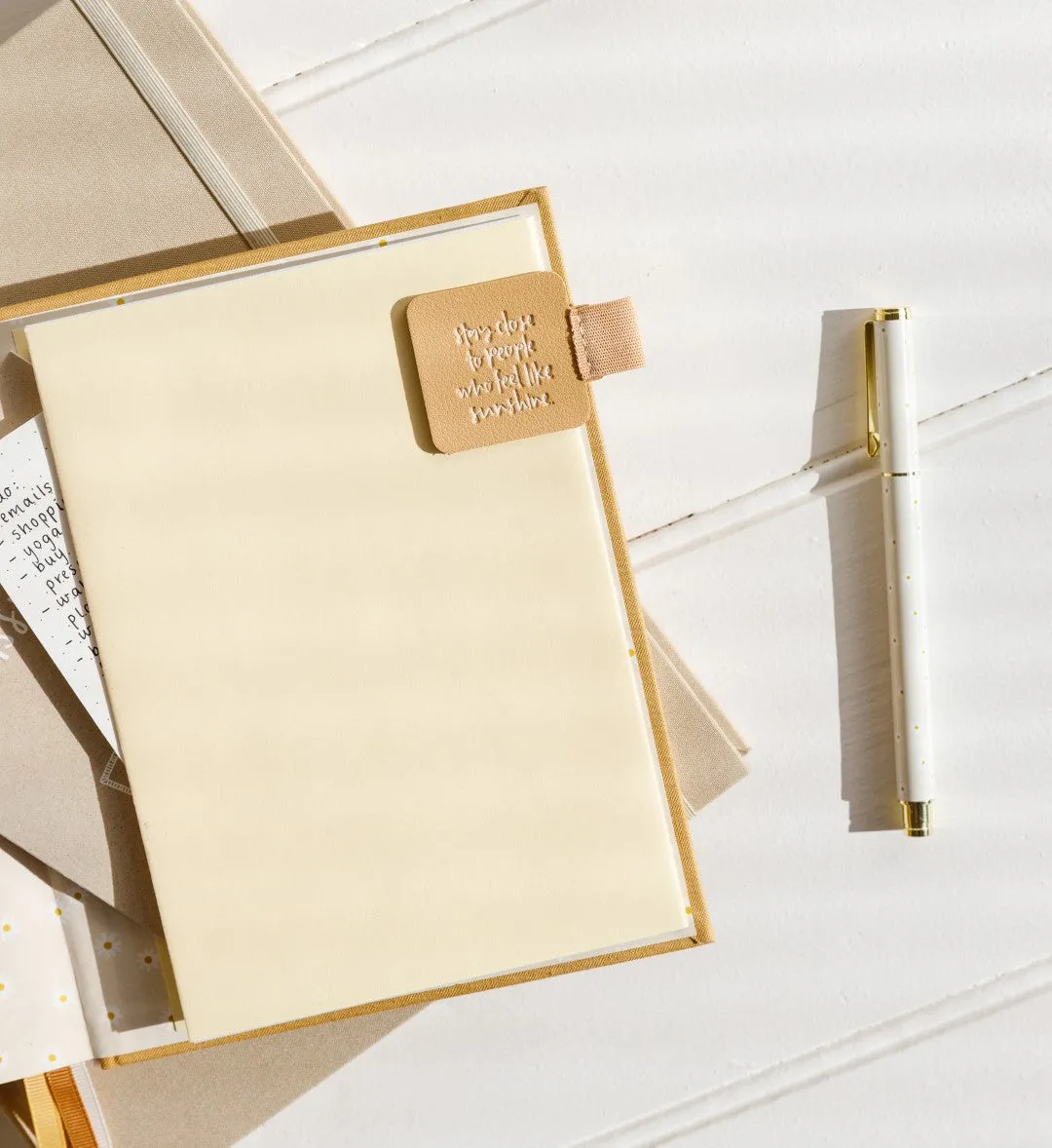 Emma Kate Co. Pen Loop | Nude