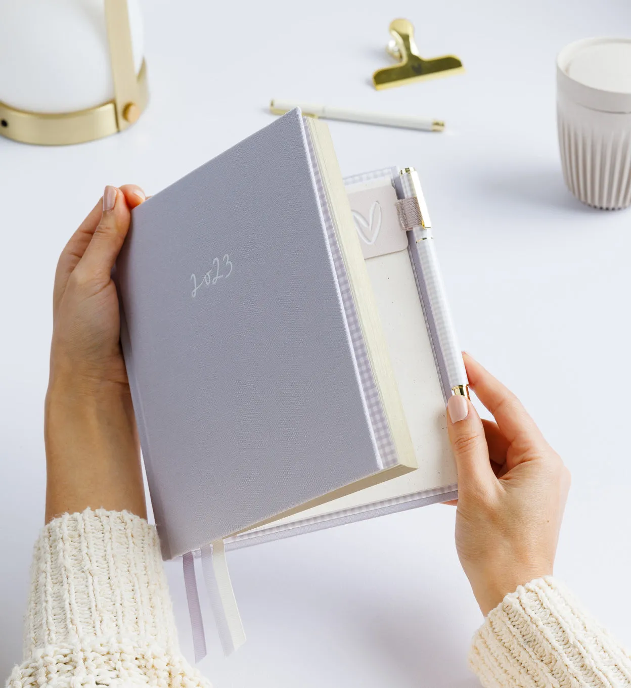 Emma Kate Co. Pen Loop | Wisteria