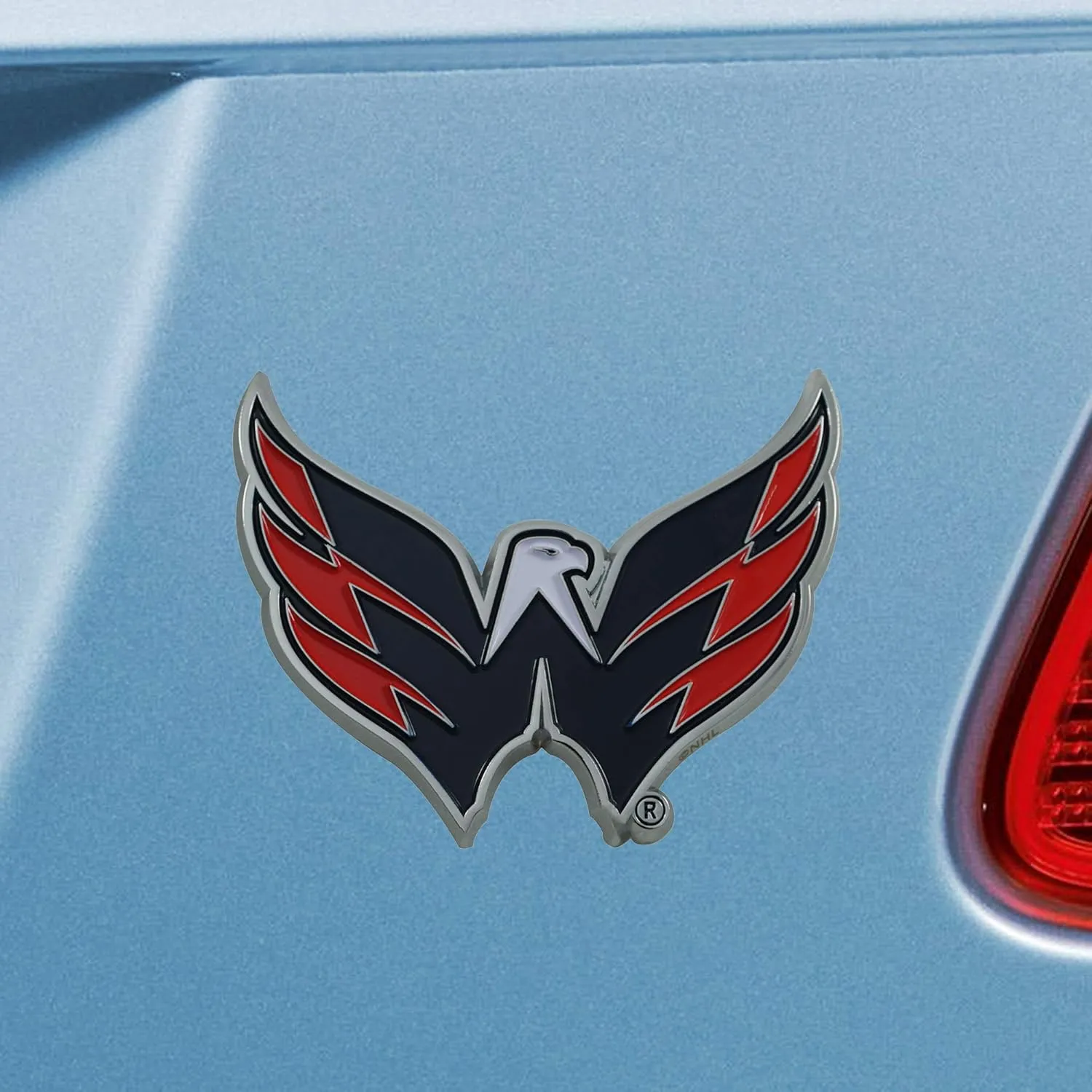 FANMATS NHL 3D Color Metal Emblem, Diecut Team Logo Auto Emblem