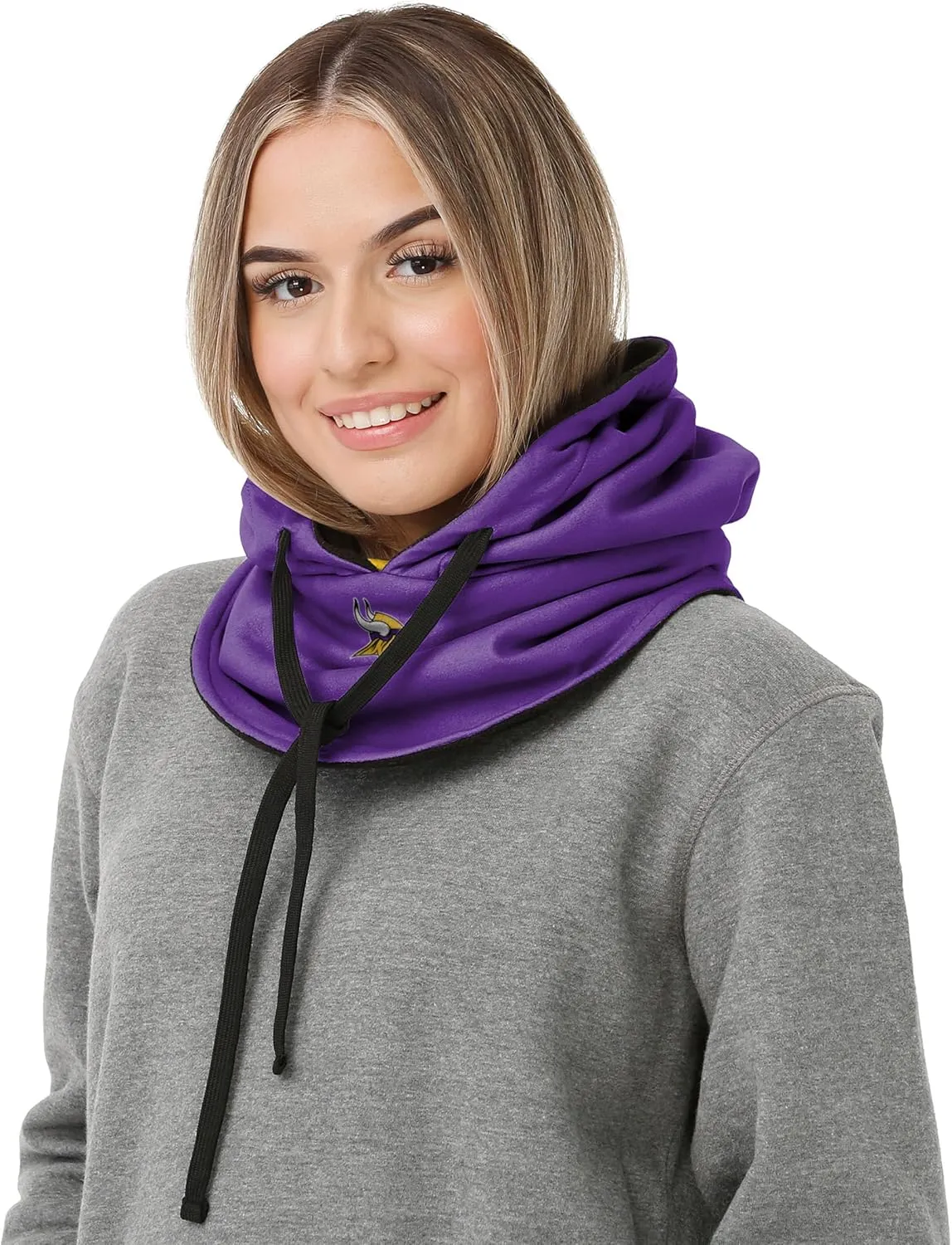 FOCO NFL Logo Team Color Drawstring Winter Cap Hooded Gaiter Balaclava Face Cover