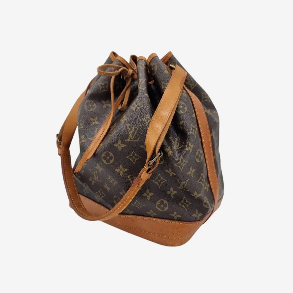 MONOGRAM CANVAS NOÉ
