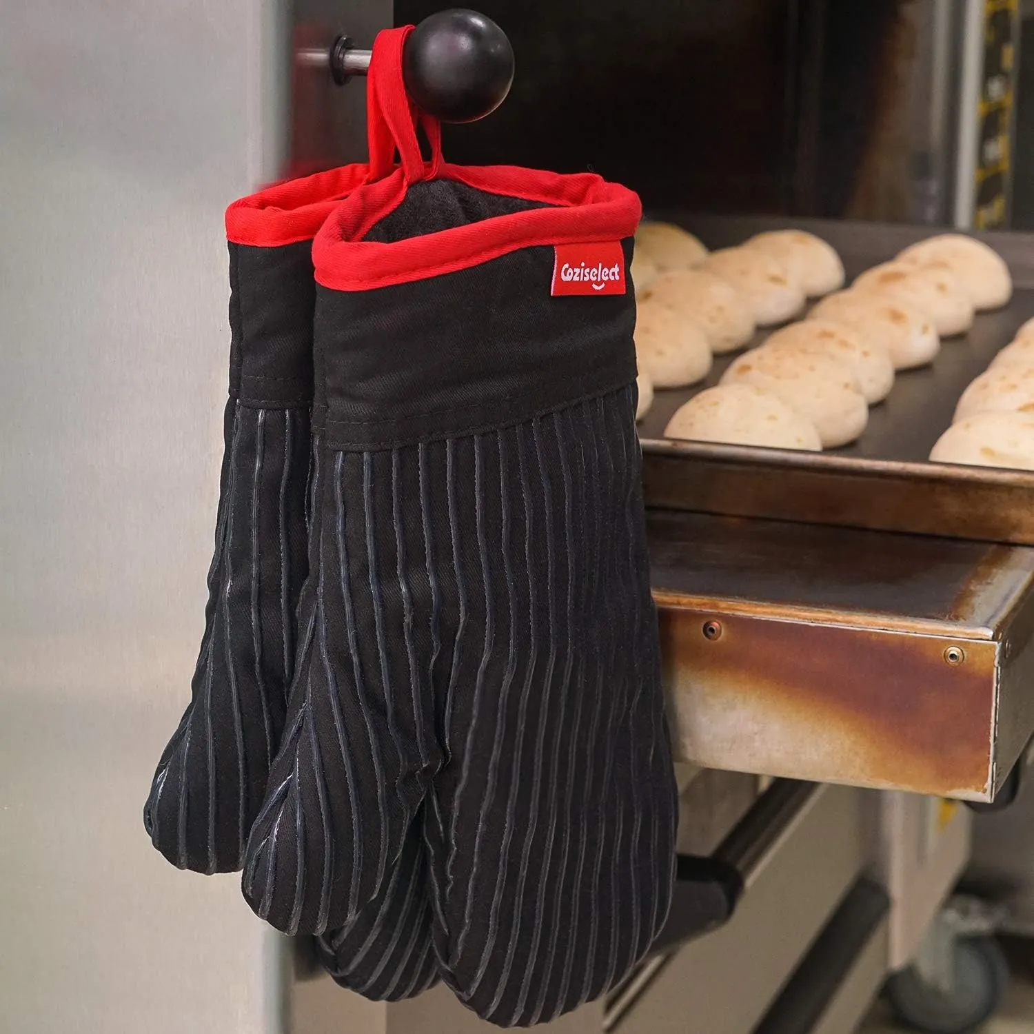 Oven Mitts and Pot Holders Set, Cooking Mitts, Heat Resistant Cooking Mitts and Pot Holders, Silicon Oven Gloves Set for Kitchen, Pure Cotton and Terrycloth Lining, Black, 4 Pcs Set