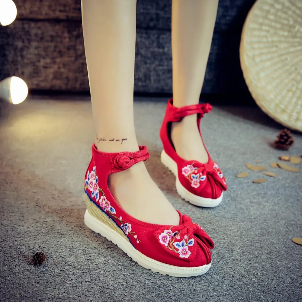 Qhome Women's Floral Embroidery Bowknot Comfortable Casual Walking Canvas Mary Jane Shoes