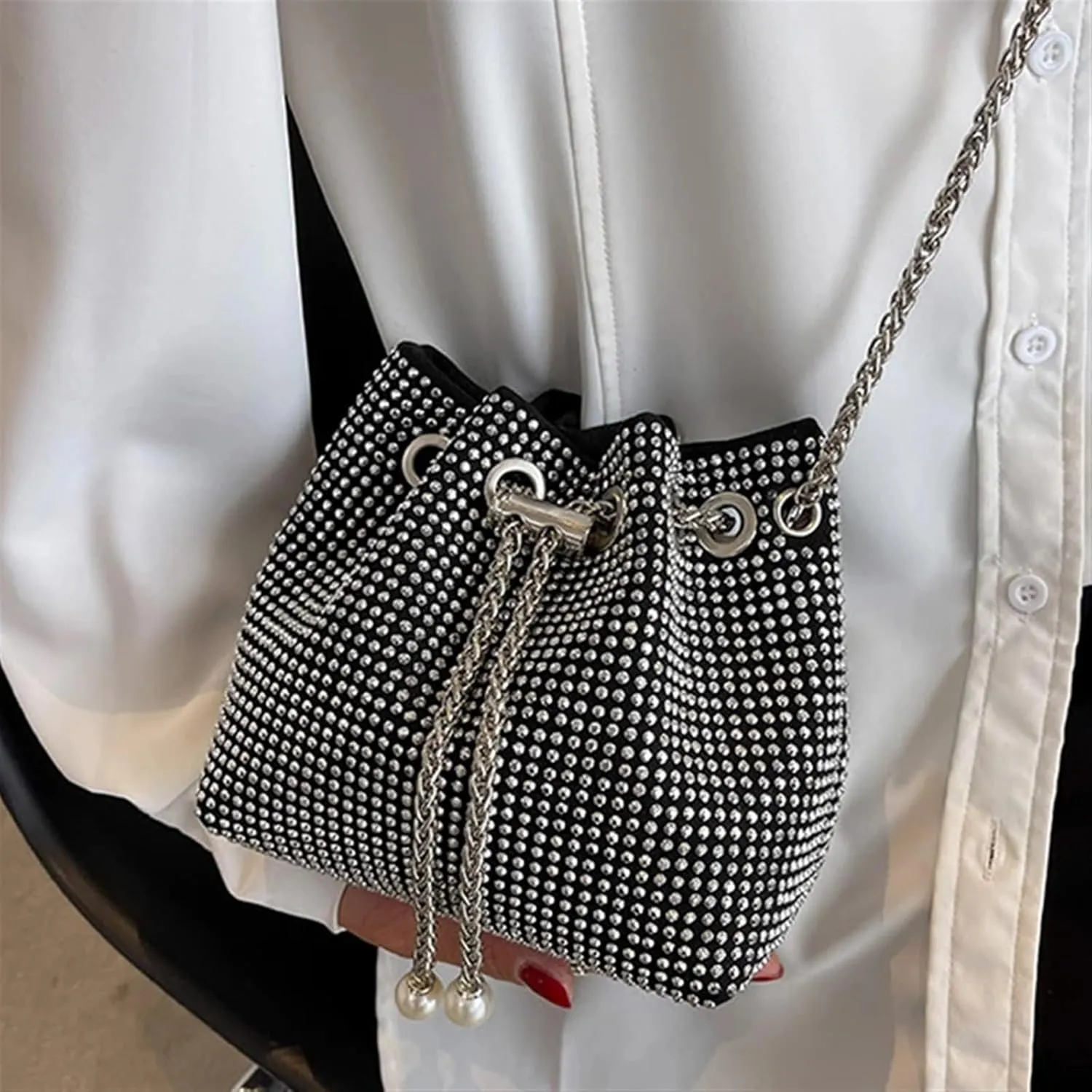 Rhinestone Bags Bright Rhinestone Shoulder Bag Women Chains Crossbody Bag Drawstring Bucket Handbag Lady Armpit Handbag Daily Totes(Black)