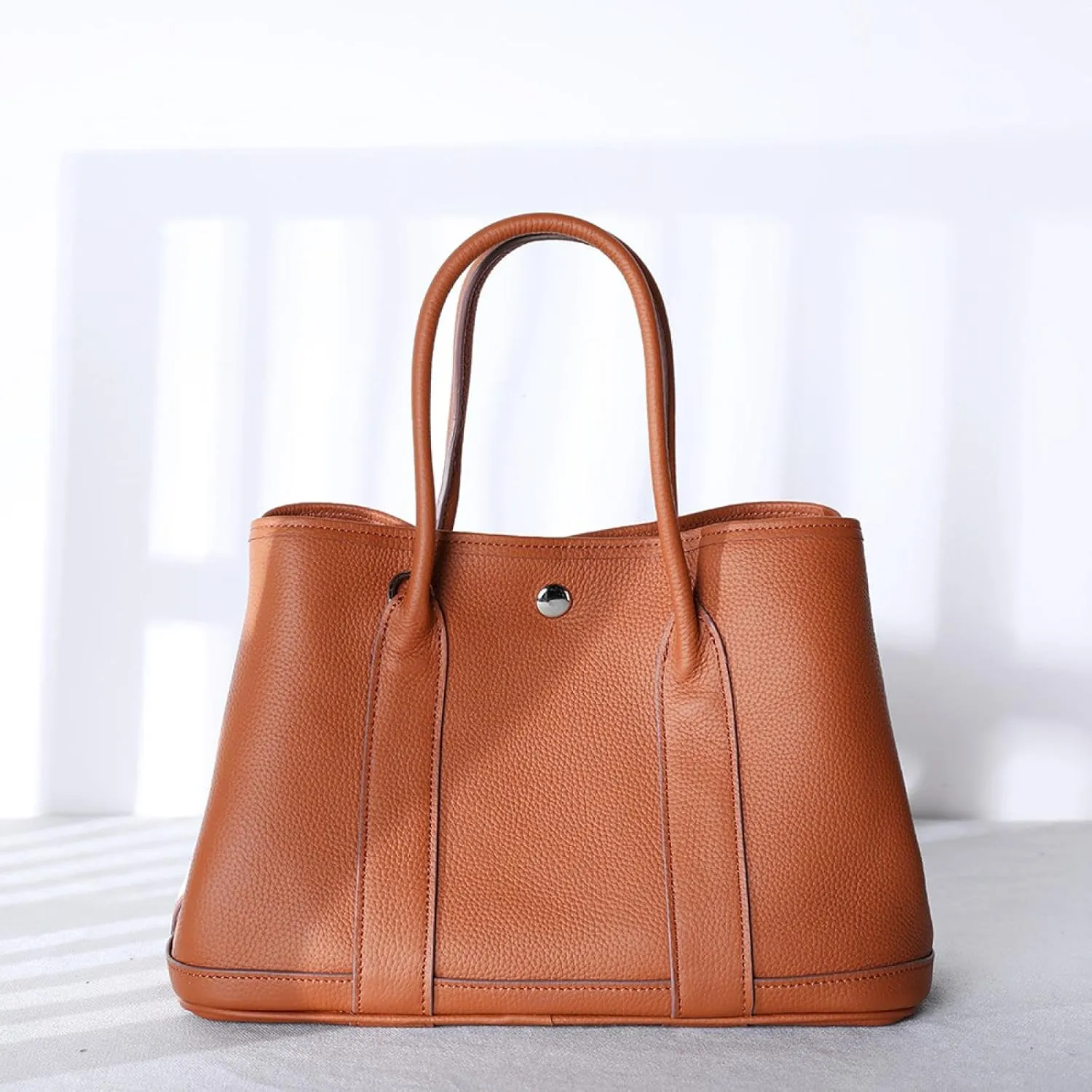 The First Layer of Cowhide Garden Painted Leather Graffiti Large Capacity Tote